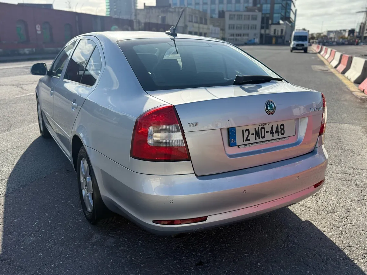 Skoda Octavia 2012 1.6d ncted & taxed - Image 4