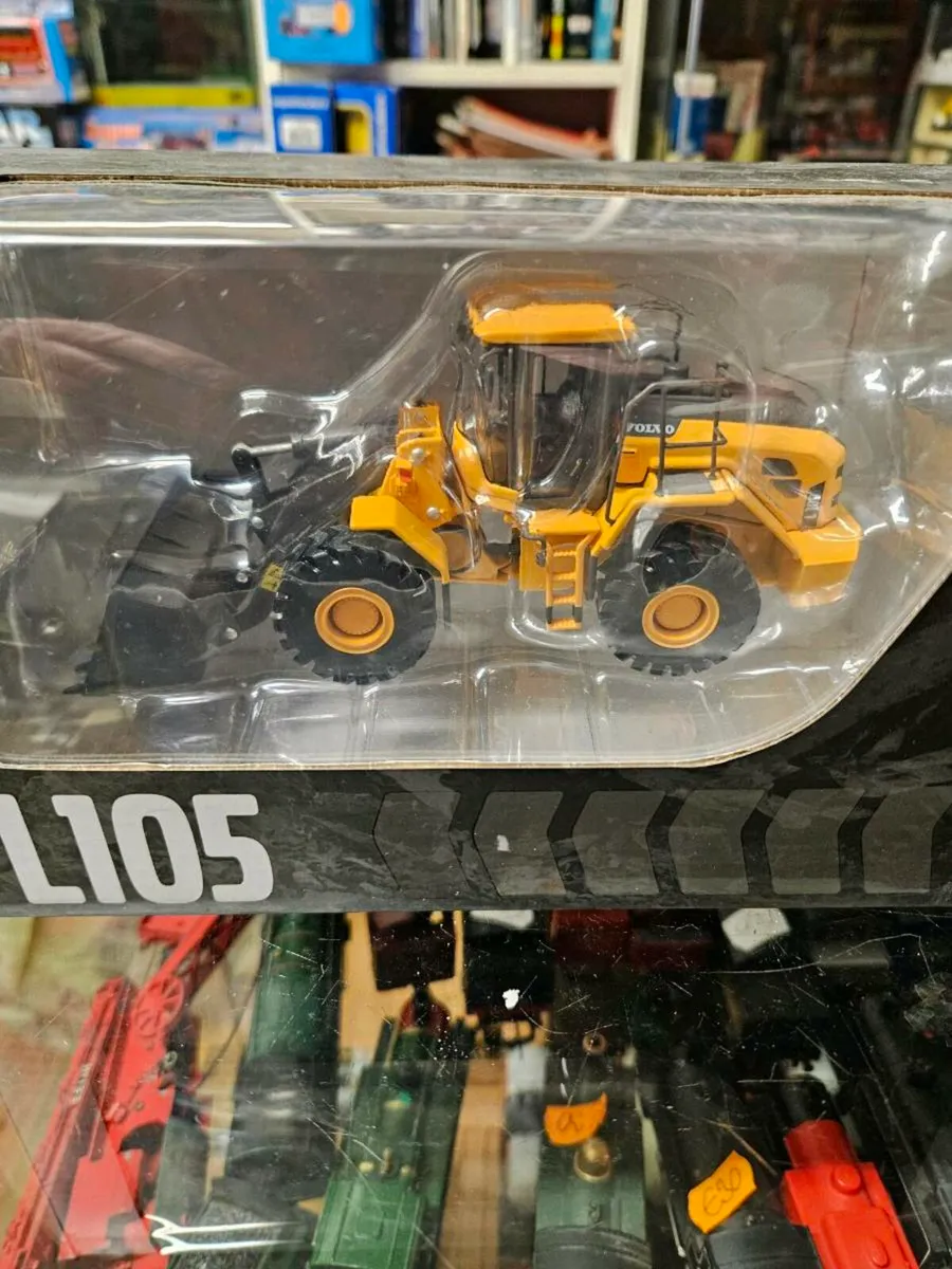 Corgi Motorart Volvo Loader 1.50 - Image 4