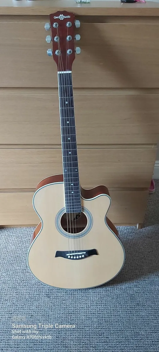 Guitar