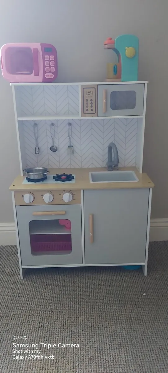 Kids kitchen