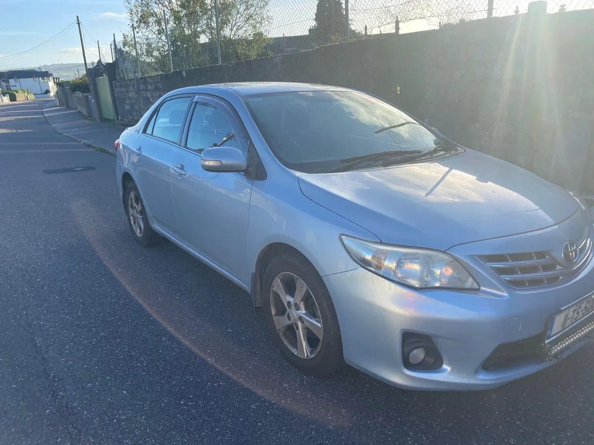 Toyota Corolla 2011 - Image 4