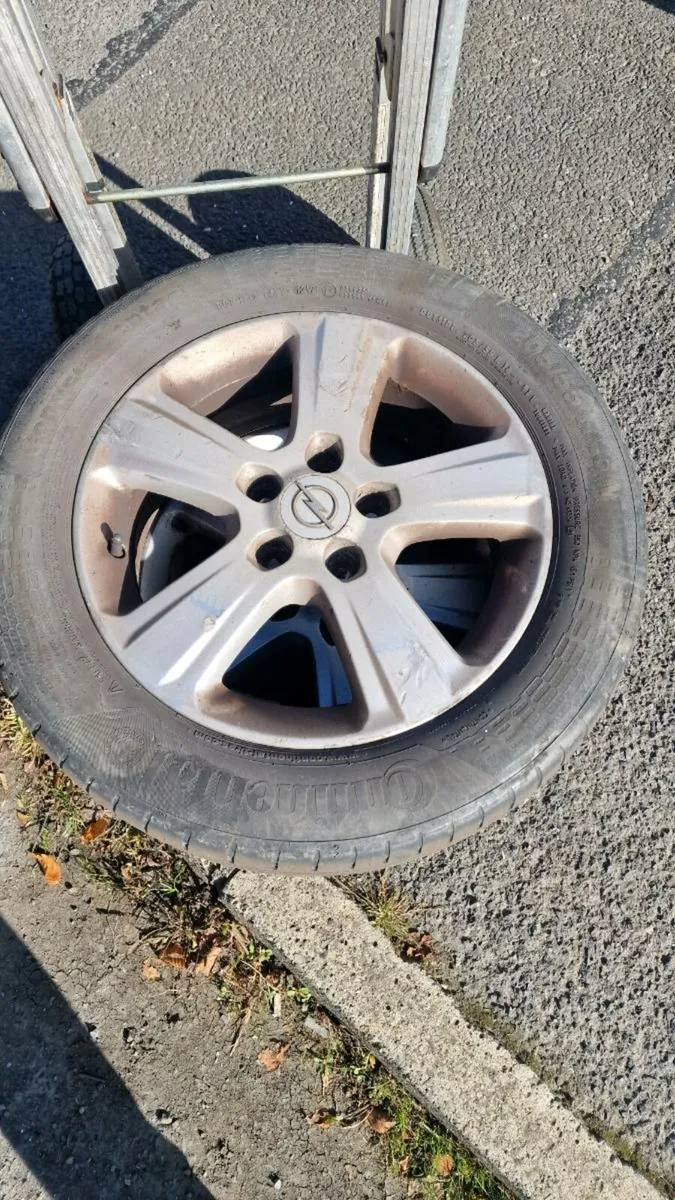 Alloy  wheels - Image 1