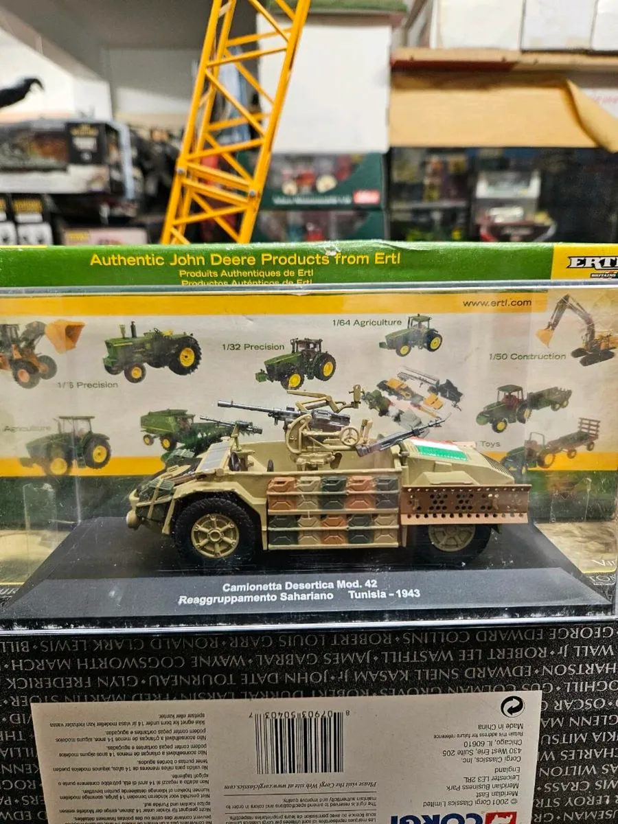 Corgi Atlas WW2 Italian Armoured Car - Image 1