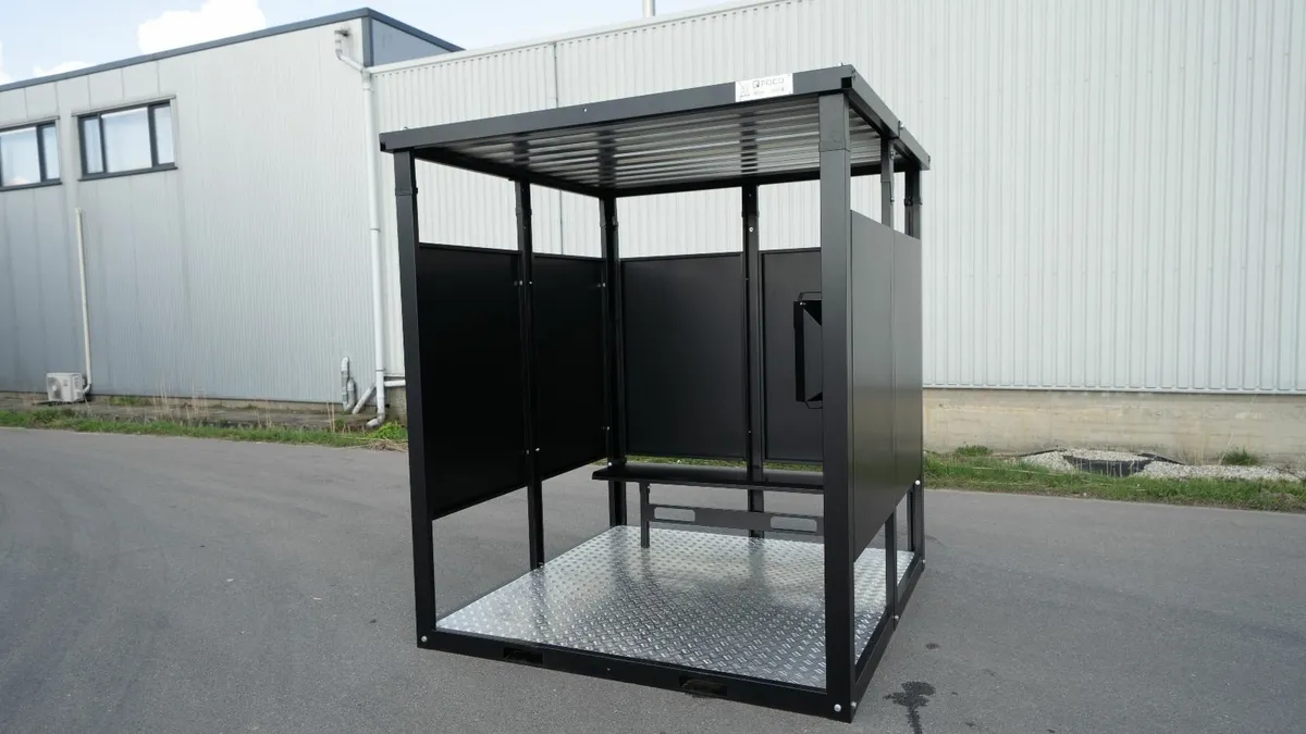 smoking shelter 2x2 meters RAL 9005 - Image 1