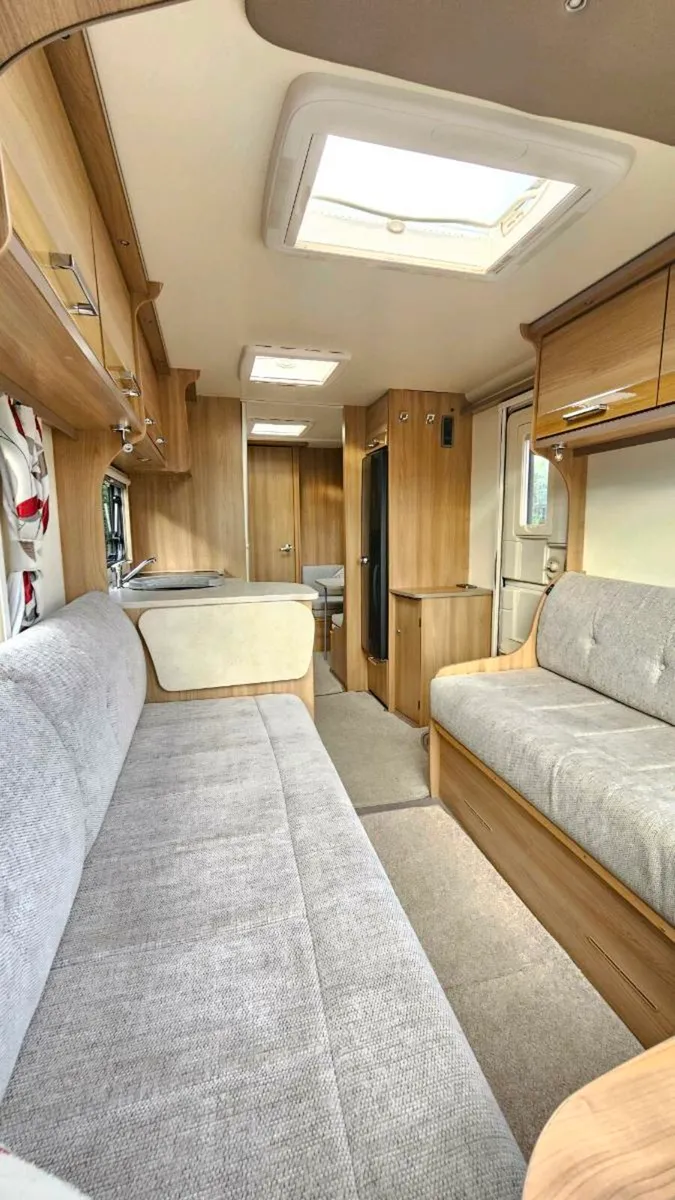 6/7 berth Caravan for sale - Image 4