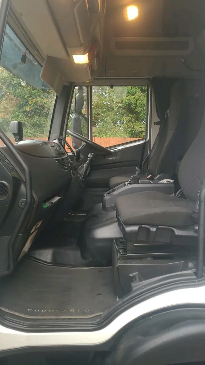 2022 Iveco eurocargo 75-e19 sleeper cab 7.5t - Image 3