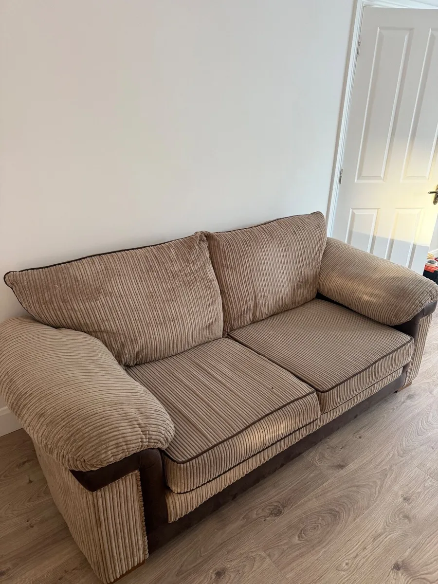 For Sale: 3-Seater Sofa – Corduroy, Creme Sandy Br - Image 3