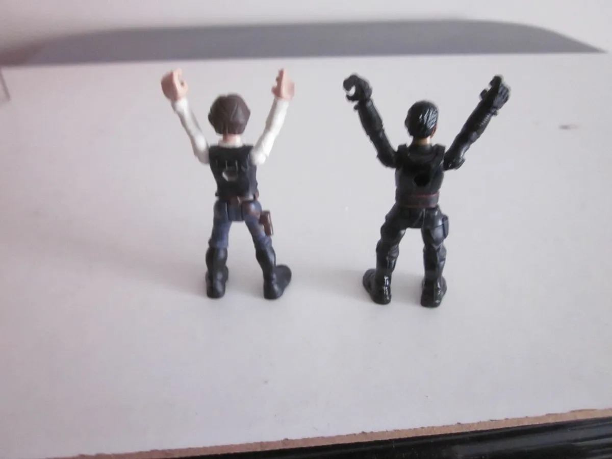 Star Wars Mini Figures Skywalker and Moff Gideon - Image 2