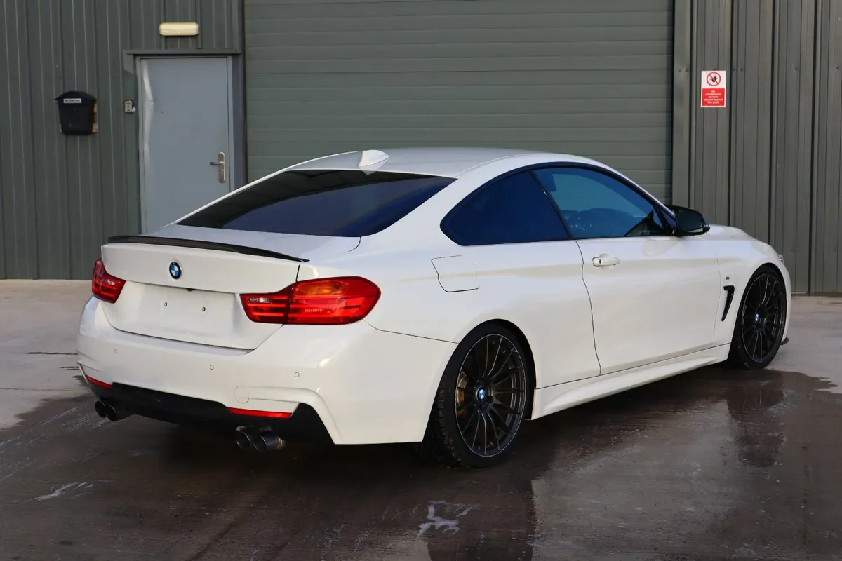 BMW 4 SERIES MSPORT/ SHADOW LINE/ LOW MILAGE/ - Image 4