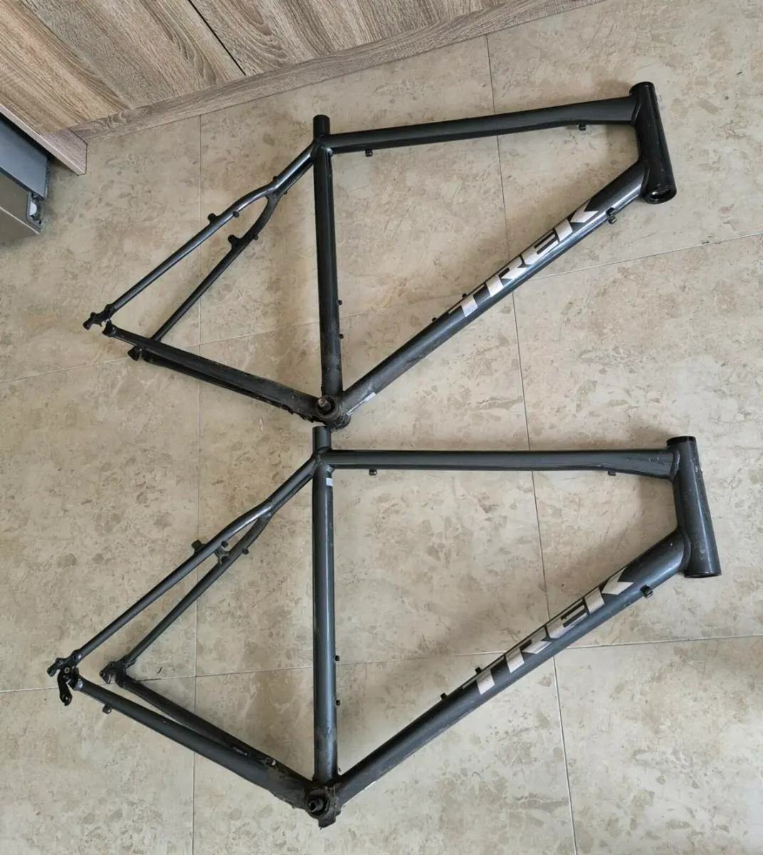 2X TREK EMONDA ALR ROAD BIKES XL 225 In/6OCM FRAME - Image 1