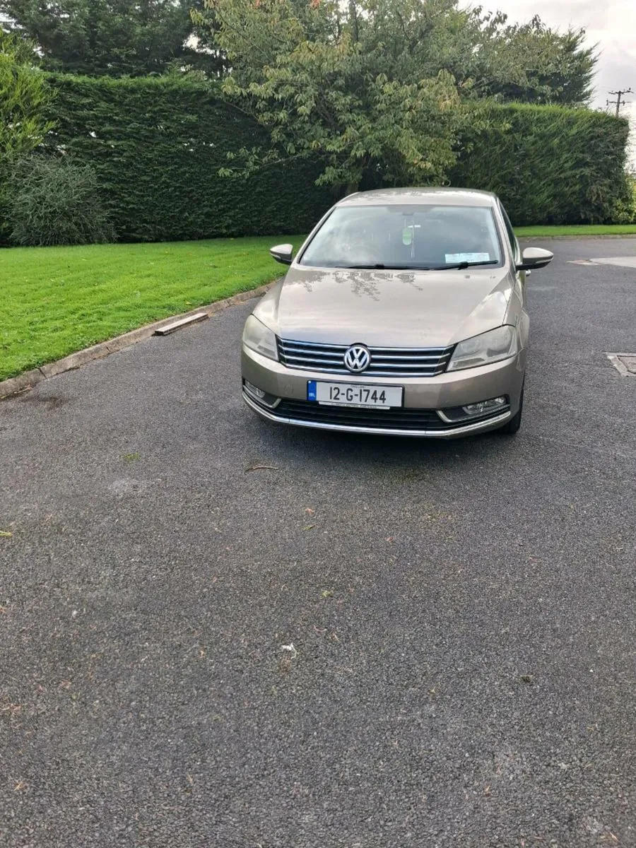 VW Passat 2012 - Image 1