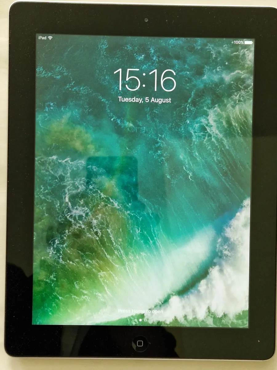 Apple Ipad 4th Gen 32GB Black, Excellent condition - Image 1