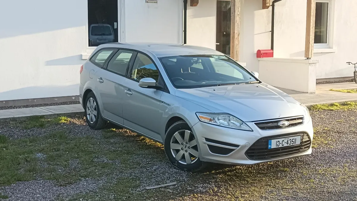 Ford Mondeo 2010 - Image 1