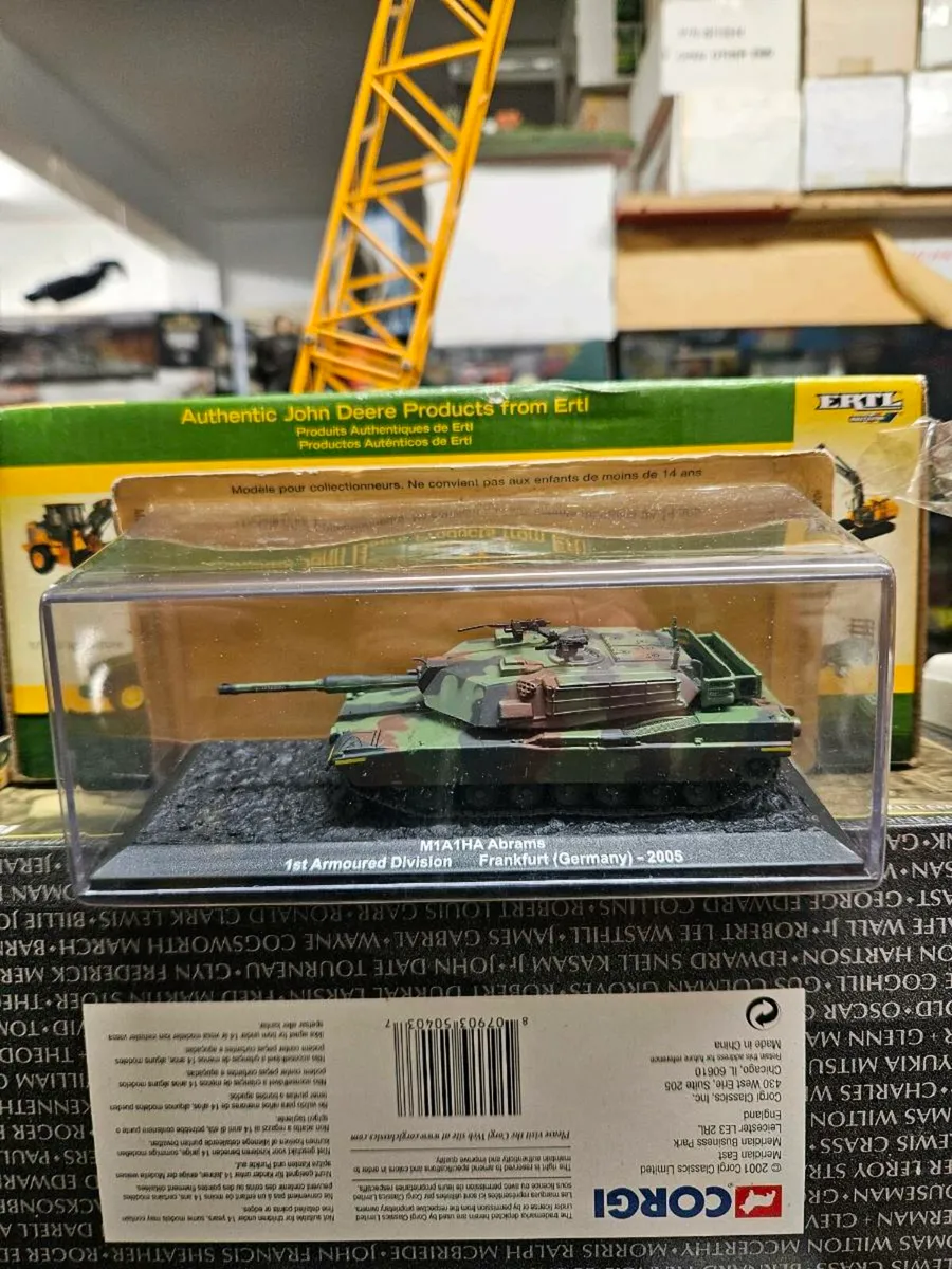 Corgi Tank