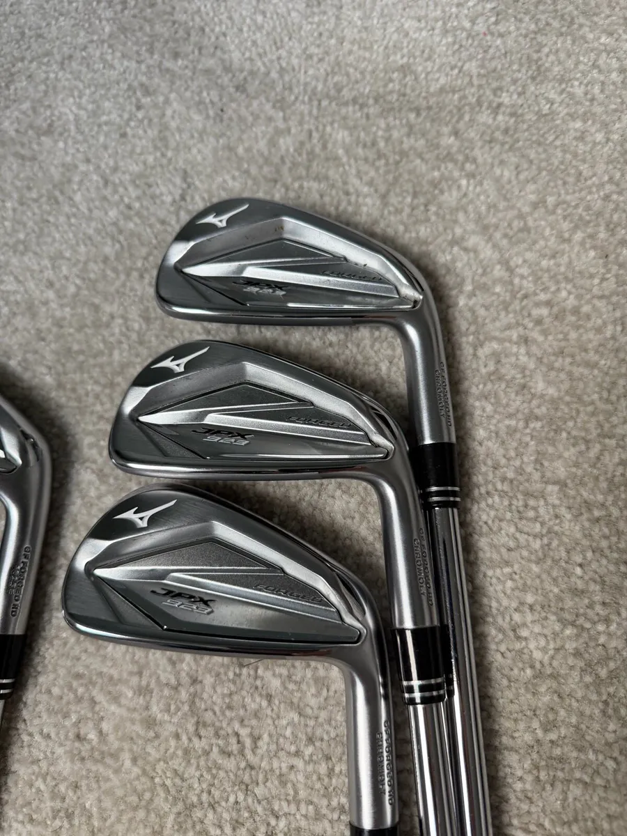 Mizuno JPX 923 Forged irons 5-GW - Image 3