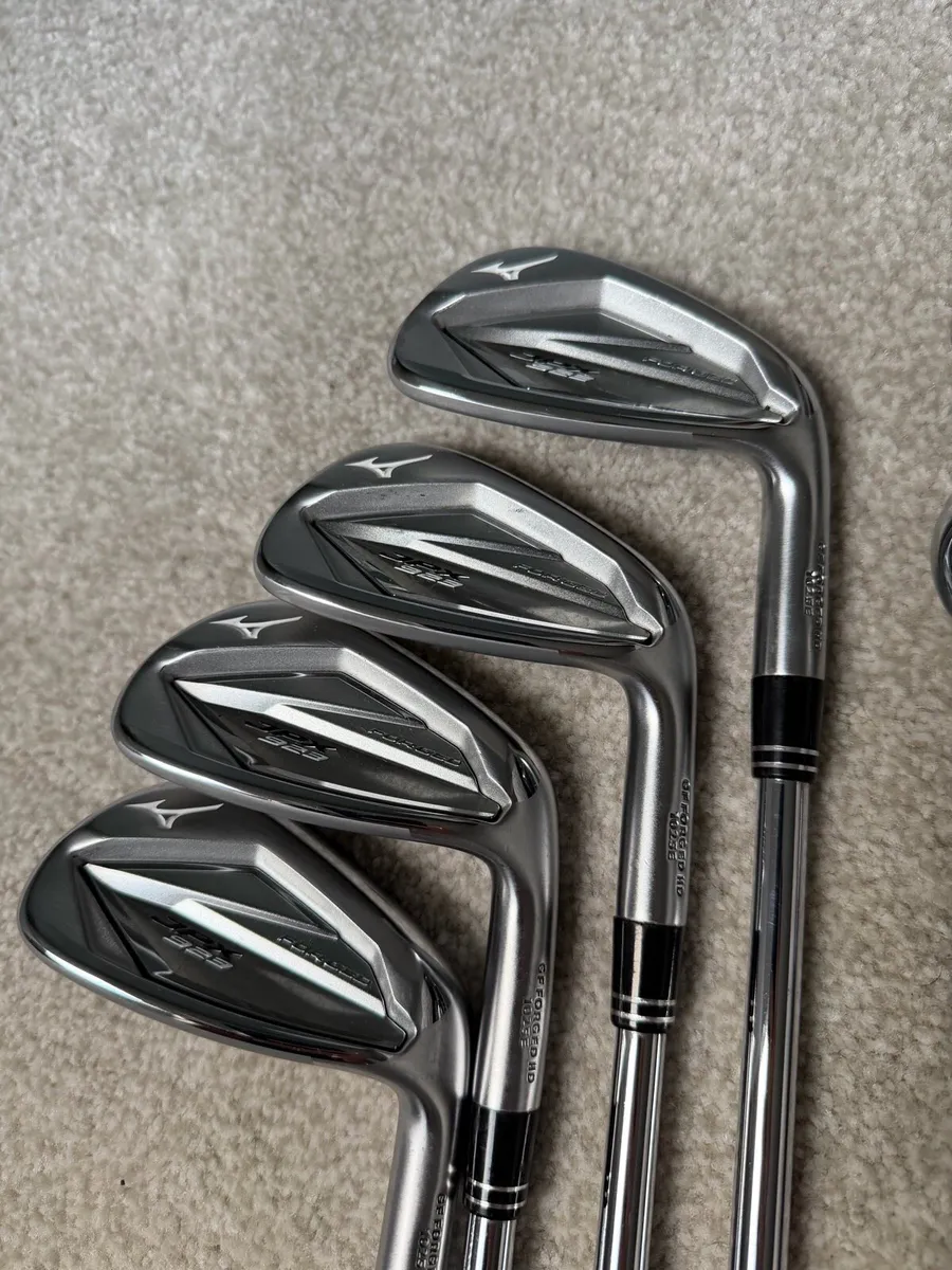 Mizuno JPX 923 Forged irons 5-GW - Image 4