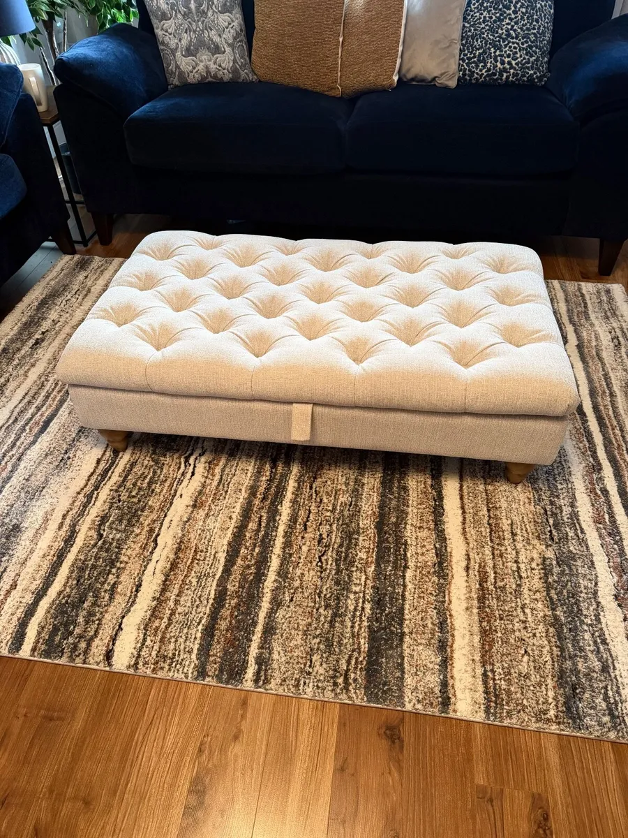 Large footstool with storage - Image 4