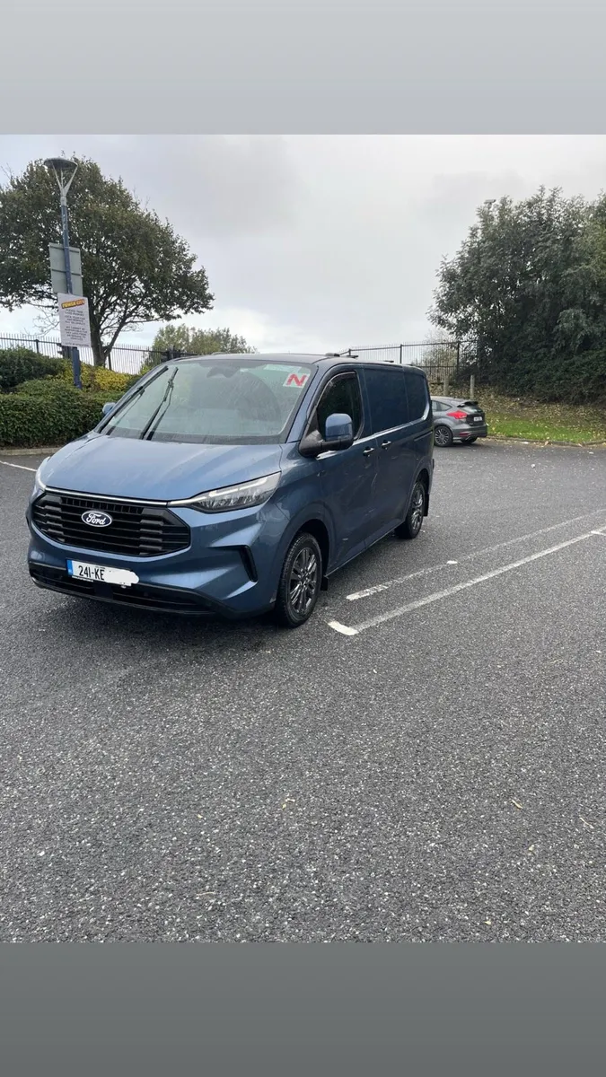 Ford Transit Custom - Image 2