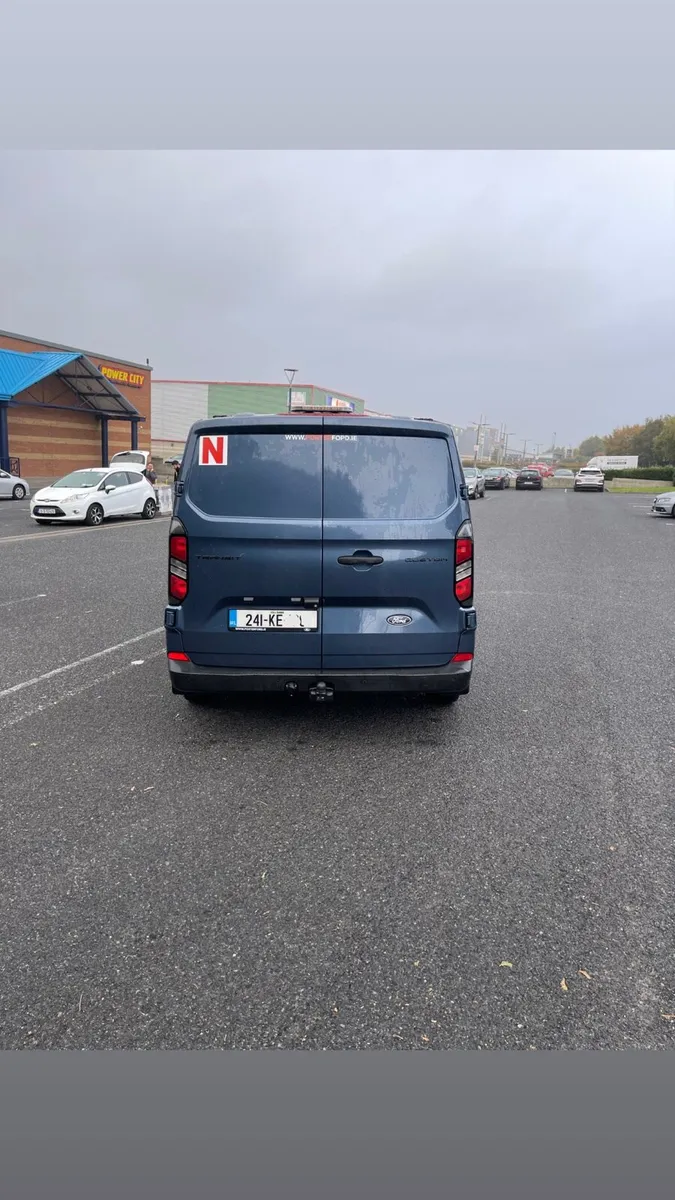 Ford Transit Custom - Image 4