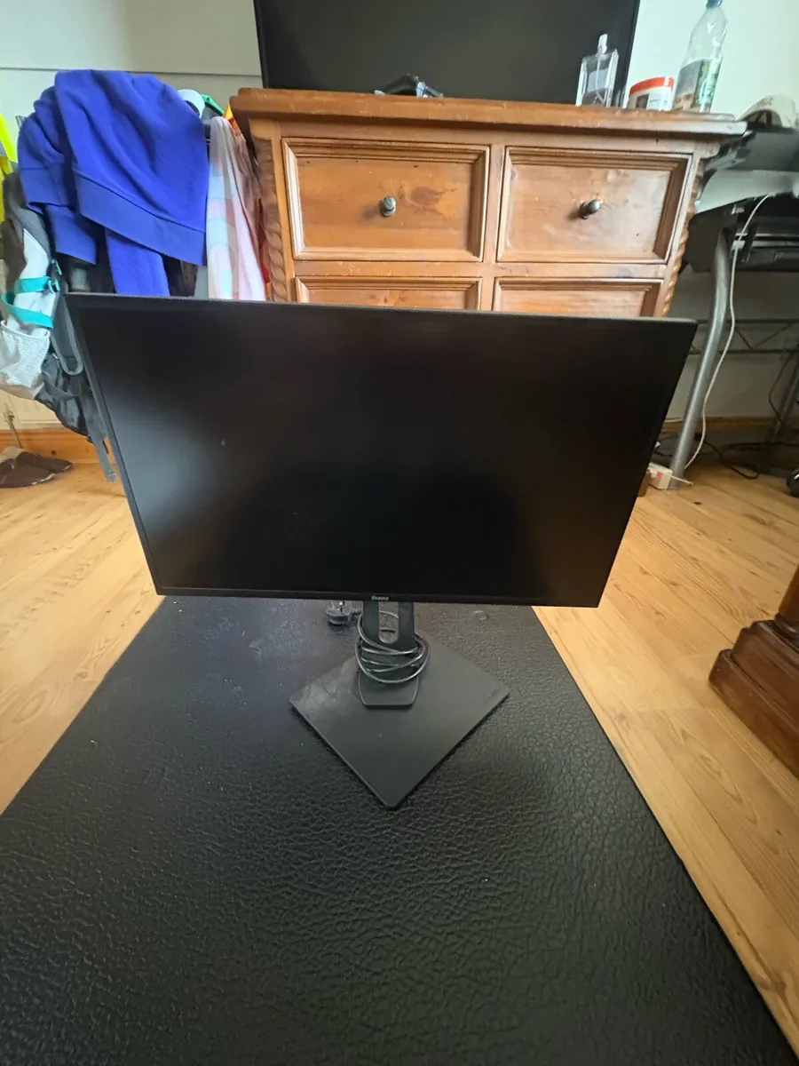 24” Monitor - Image 2