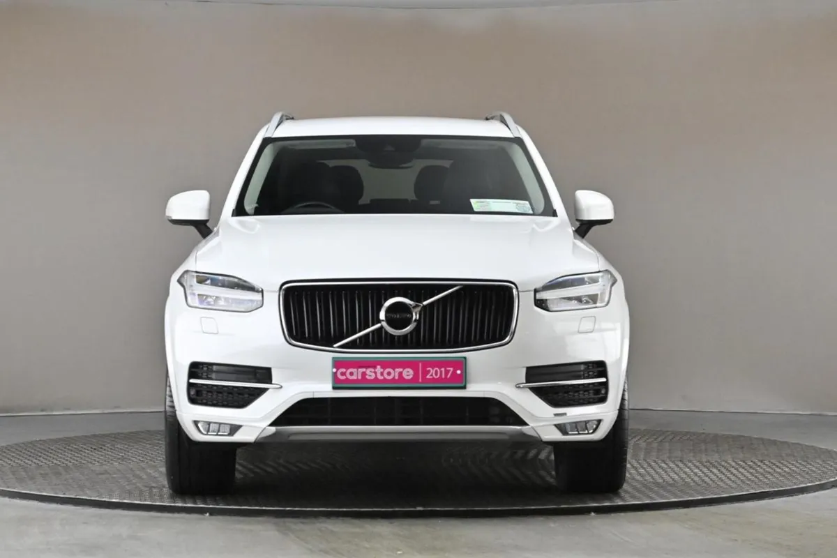 Volvo XC90 2.0 D5 Momentum Powerpulse AWD 7seats - Image 2