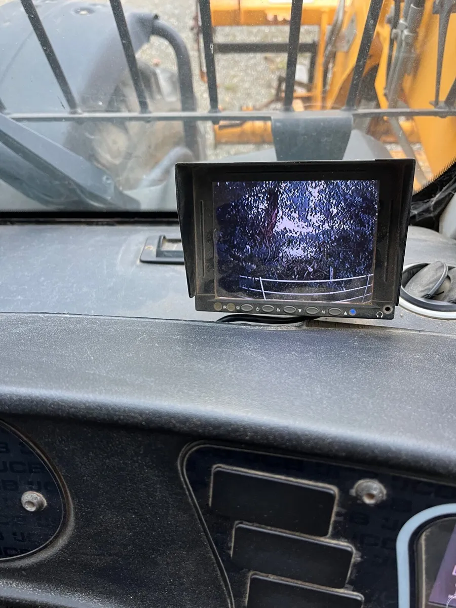 JCB teleporter - Image 3
