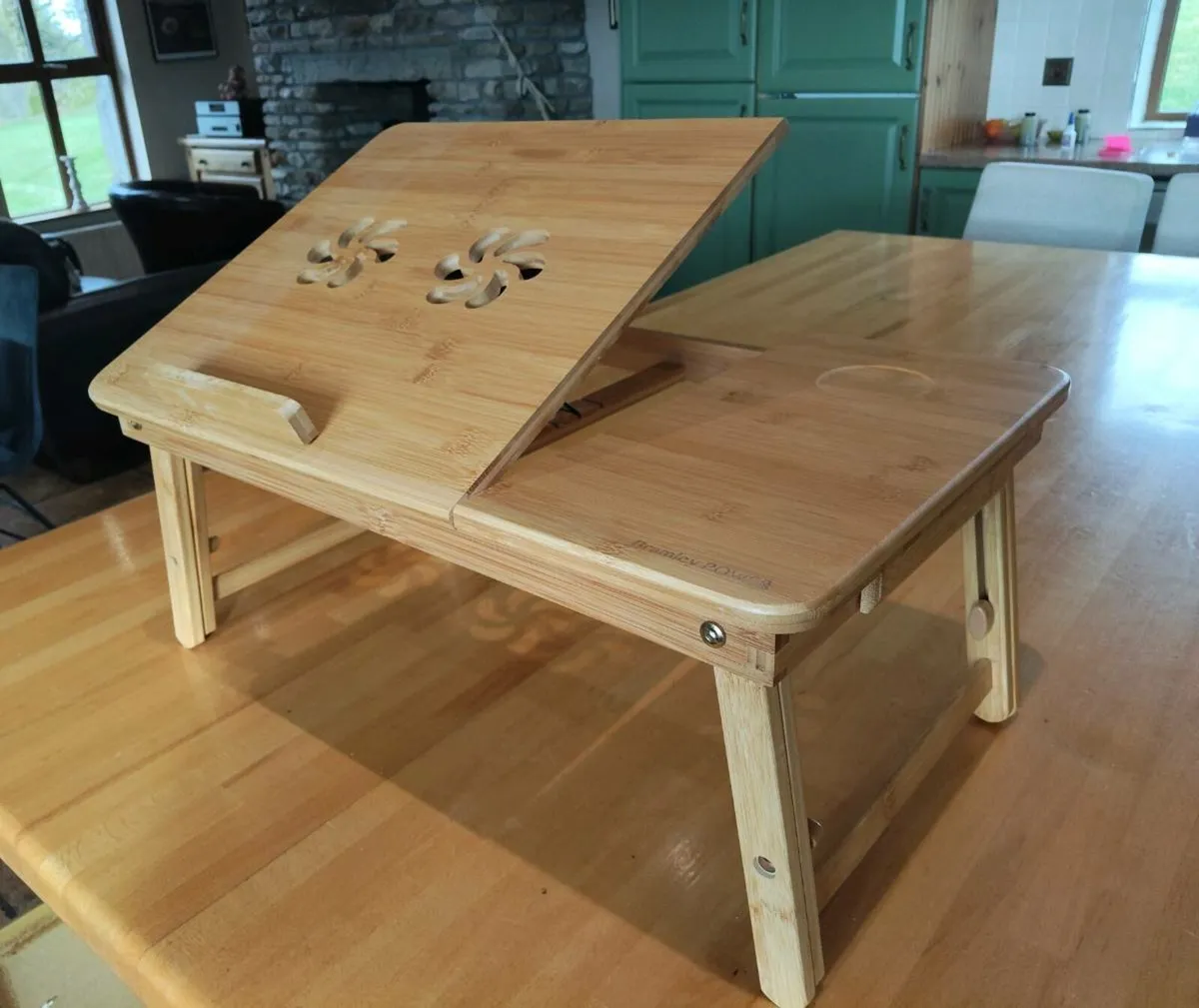 Tray table - Image 2