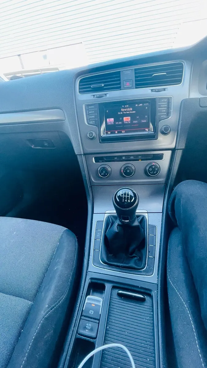 2014 VWGOLF - Image 4