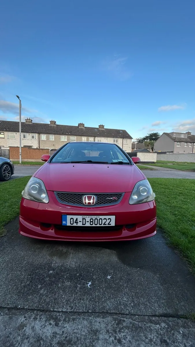 2004 Honda Civic Type R EP3 - Image 2