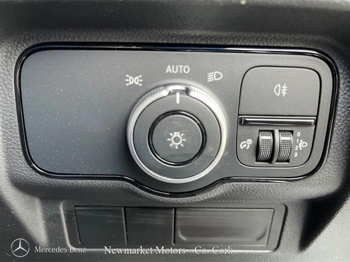 Mercedes-Benz Citan Three Seater Diesel - Image 4