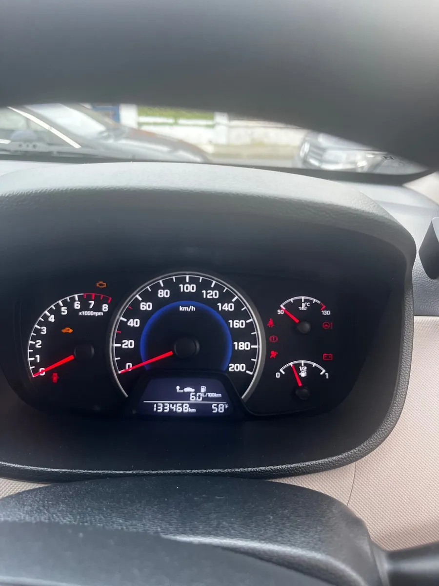 Hyundai i10 2014 - Image 3