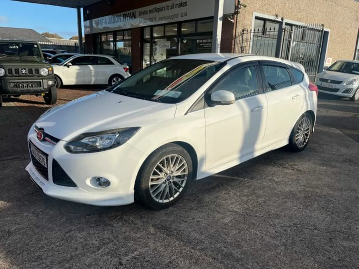 Ford Focus 1.0 Ecoboost Zetec S 125PS 5DR - Image 1