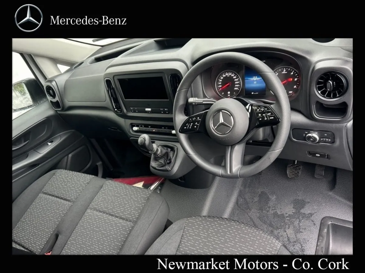 Mercedes-Benz Vito Long Wheel Base 2.0 Diesel 6 S - Image 3