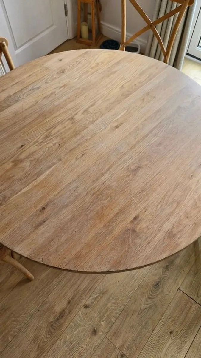 Round Oak Dining Table - Image 3