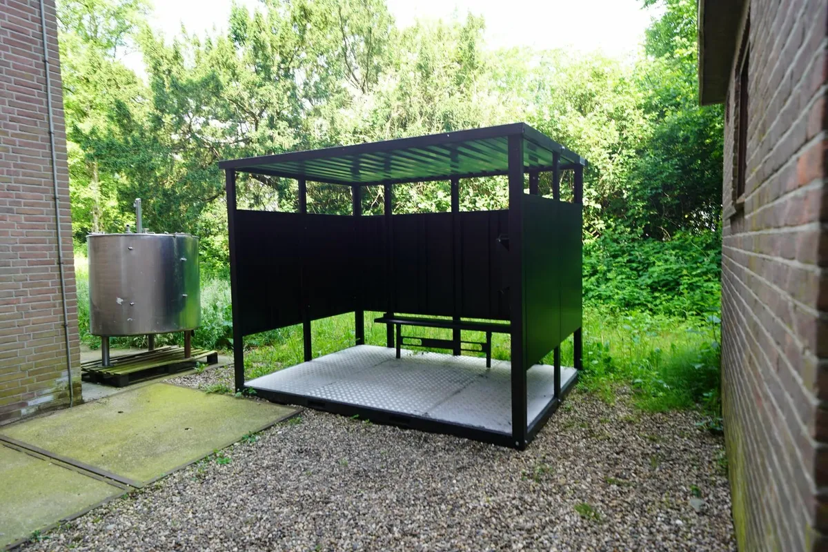 smoke shed shelter 3x2 RAL 9005 - Image 2