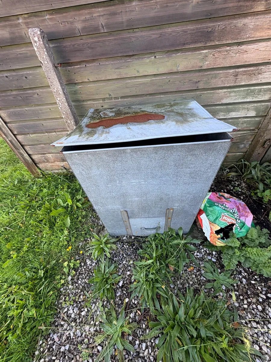 Coal bunker - Image 1
