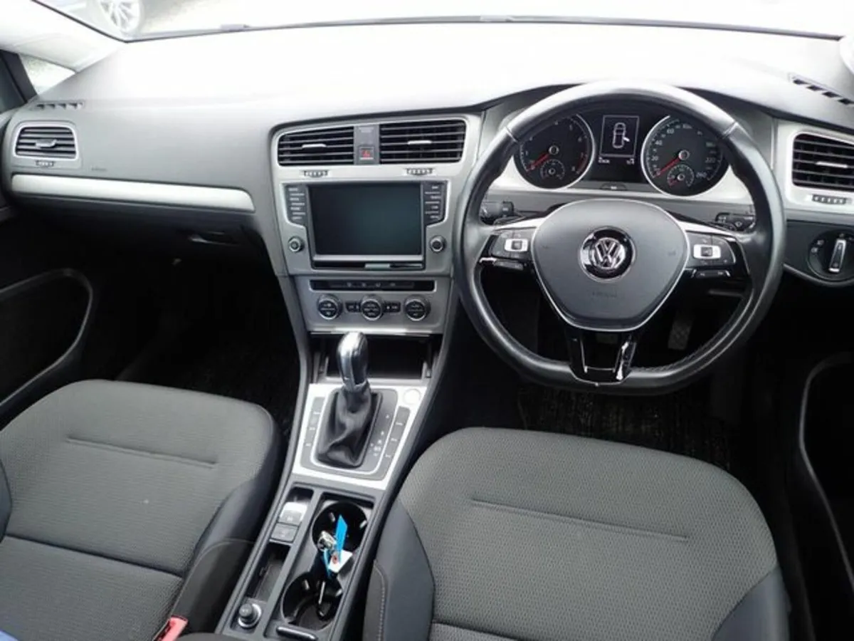 Volkswagen Golf 1.2 Comfortline Connect - Image 2