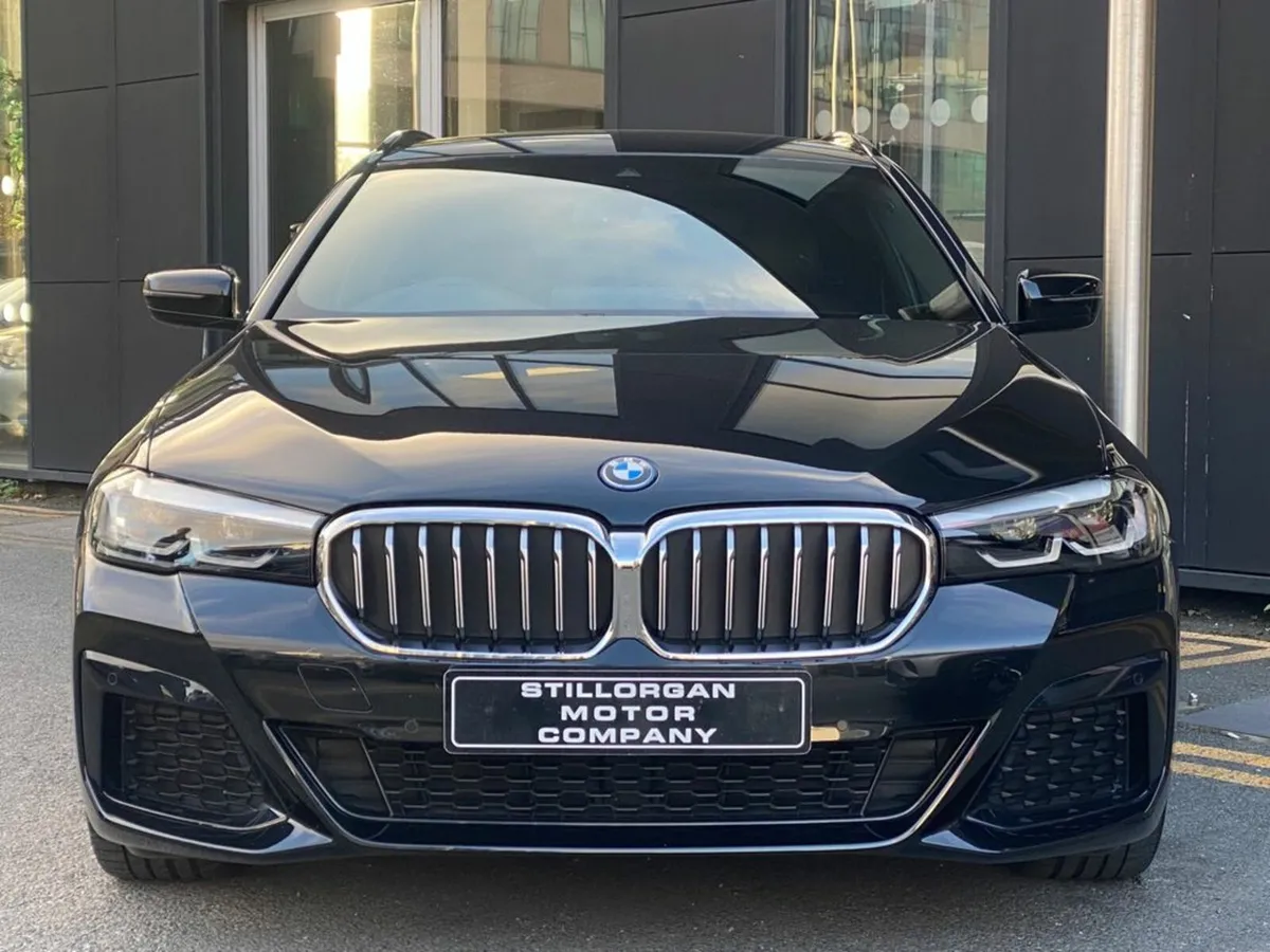 BMW 5-Series Touring 530e M-Sport Pro Auto (PHEV) - Image 2