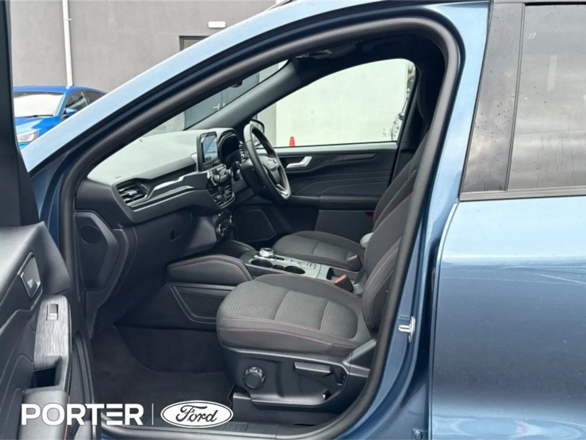 Ford Kuga  phev 2.5 225PS St-line Auto - Image 4