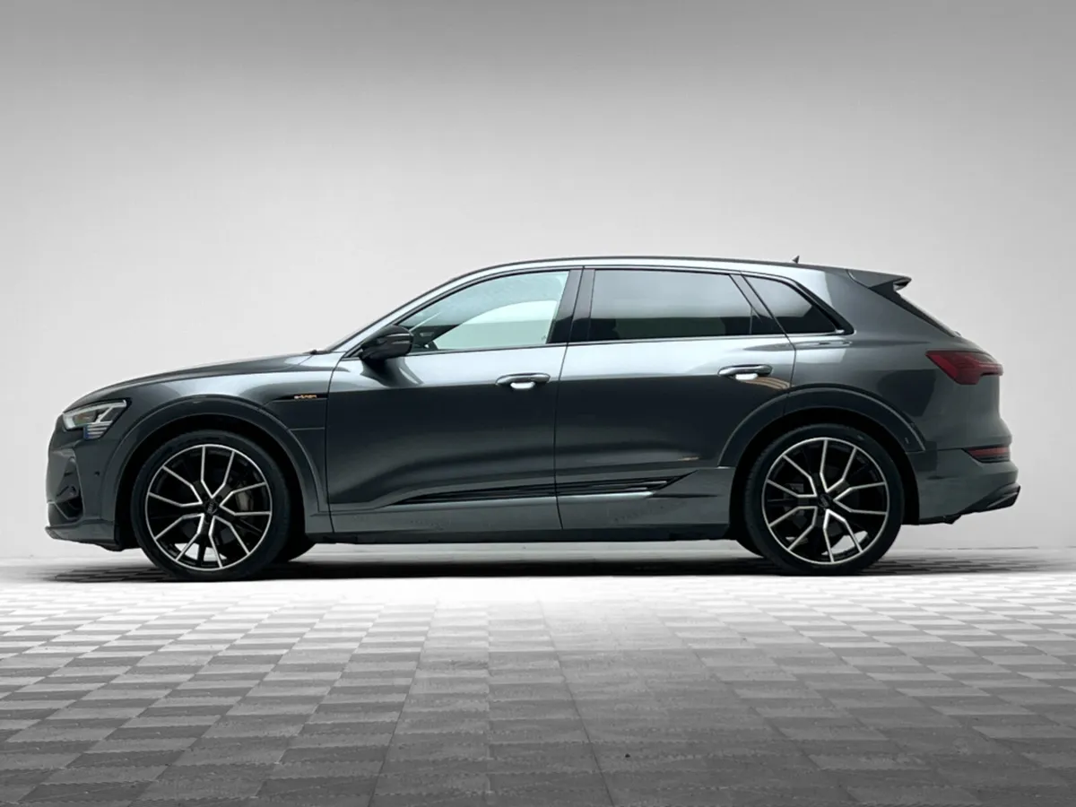 Audi e-tron 50 S LINE QUATTRO - Image 4
