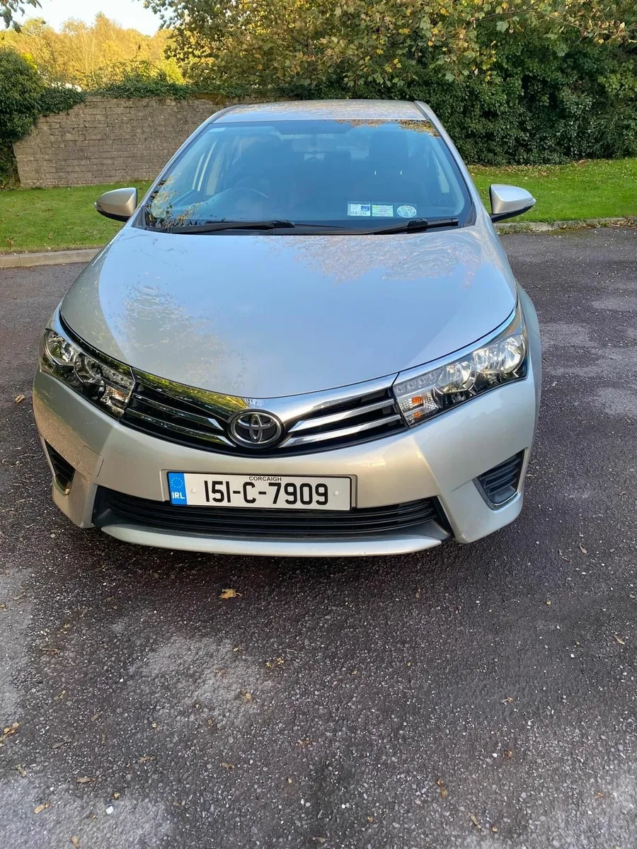 Toyota Corolla 2015 - Image 1