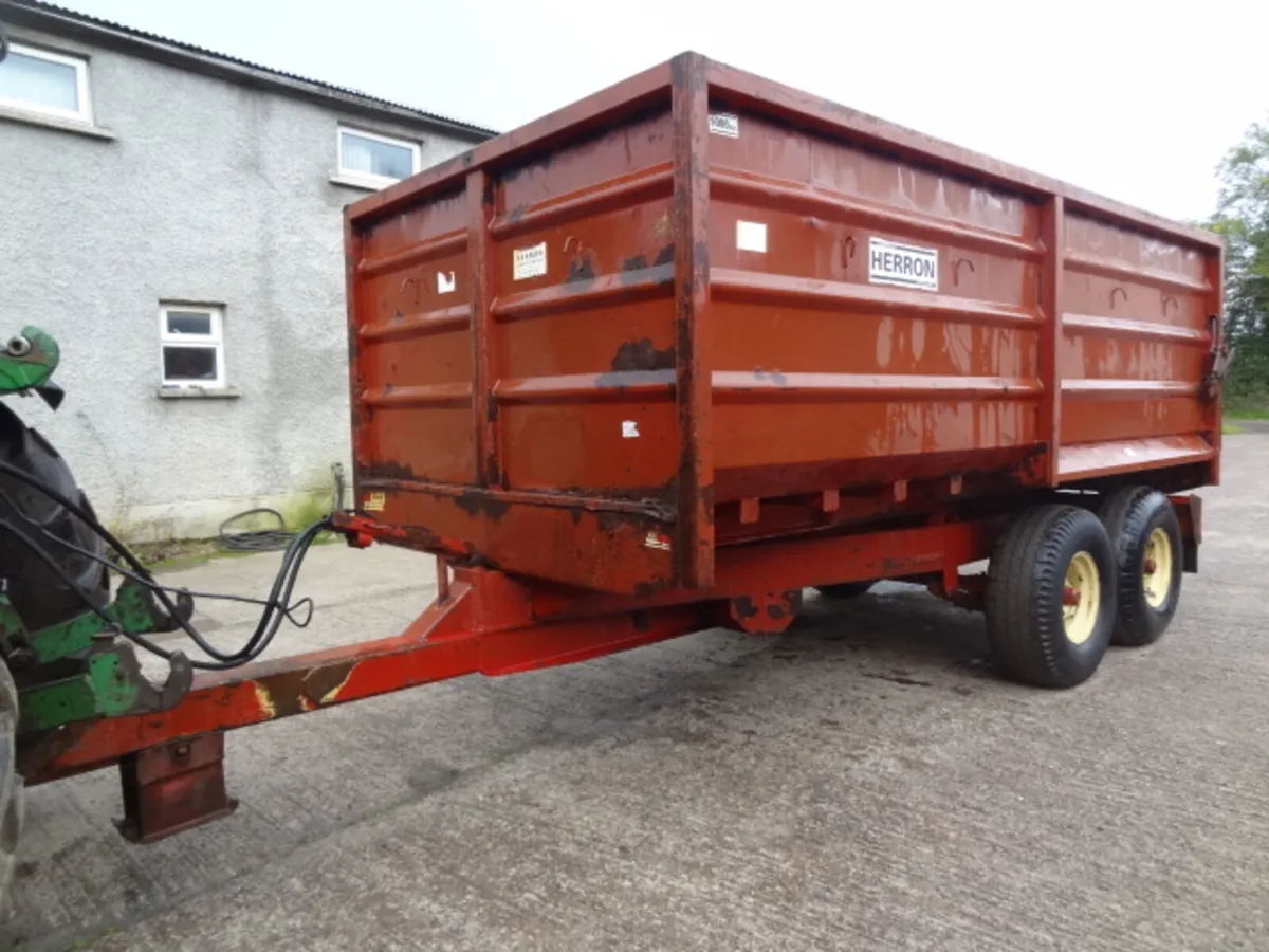 Herron Tipping Trailer with Silage Sides - Image 4