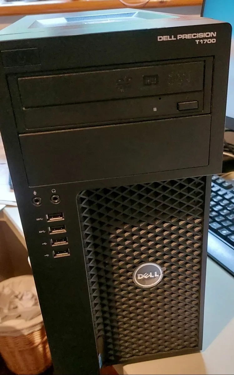 Dell Precision T1700 FREE with 19" Dell Monitor - Image 1