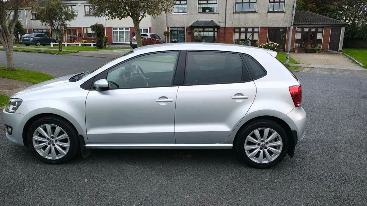 Volkswagen Polo - Image 4