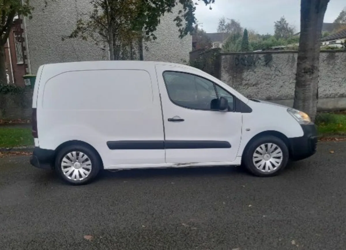 Citroen Berlingo 2018 - Image 1