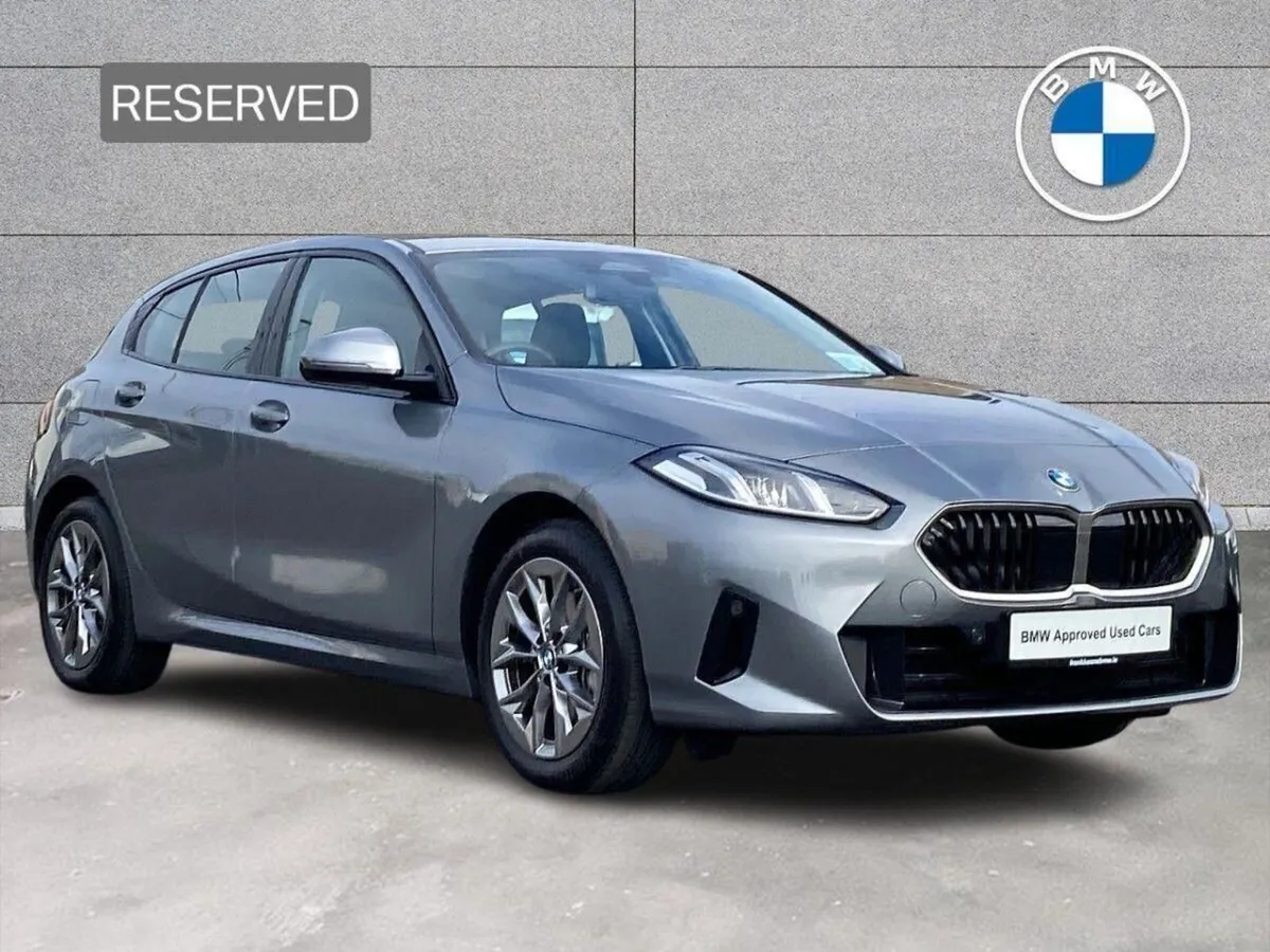 BMW 1 Series 120 Sport - Image 1