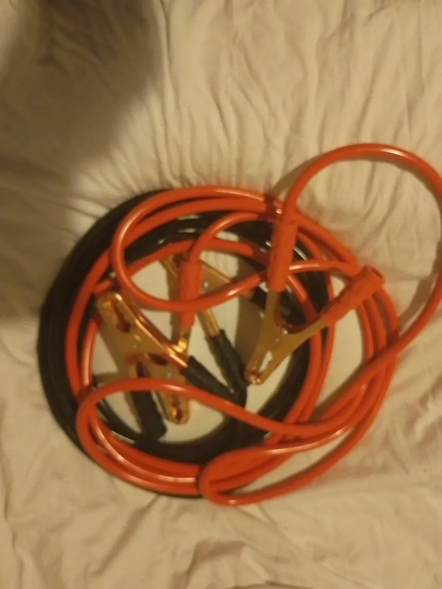Heavy duty jump leads