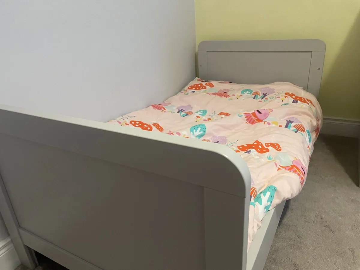 Cot - Image 3