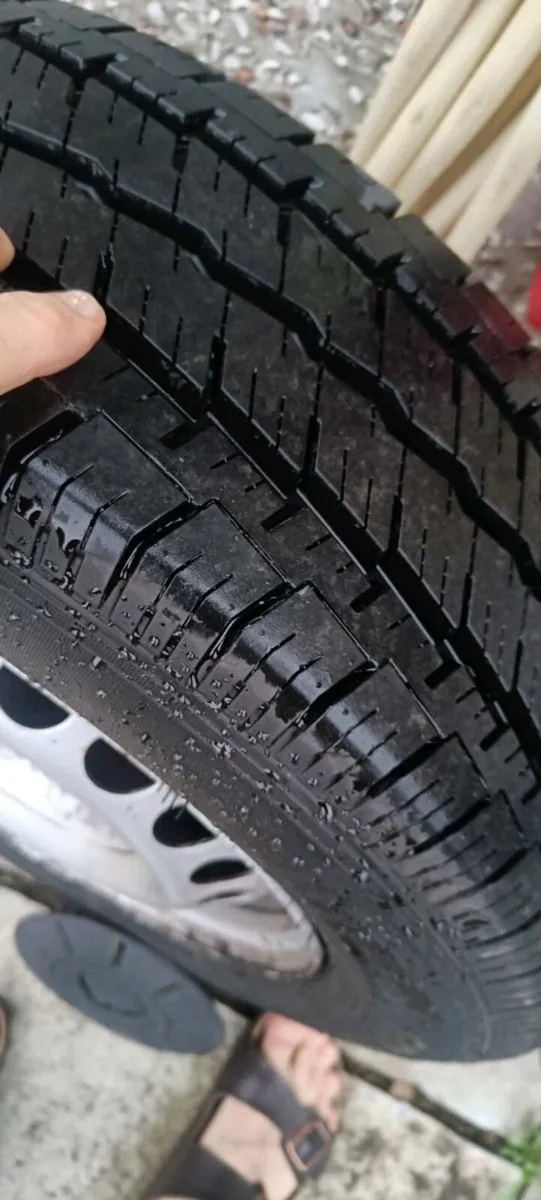 Transporter wheels and tyres - Image 2
