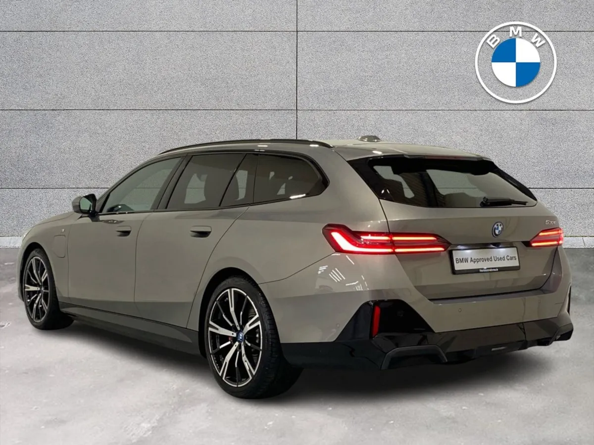 BMW 5 Series 530e M Sport Pro Touring - Image 3